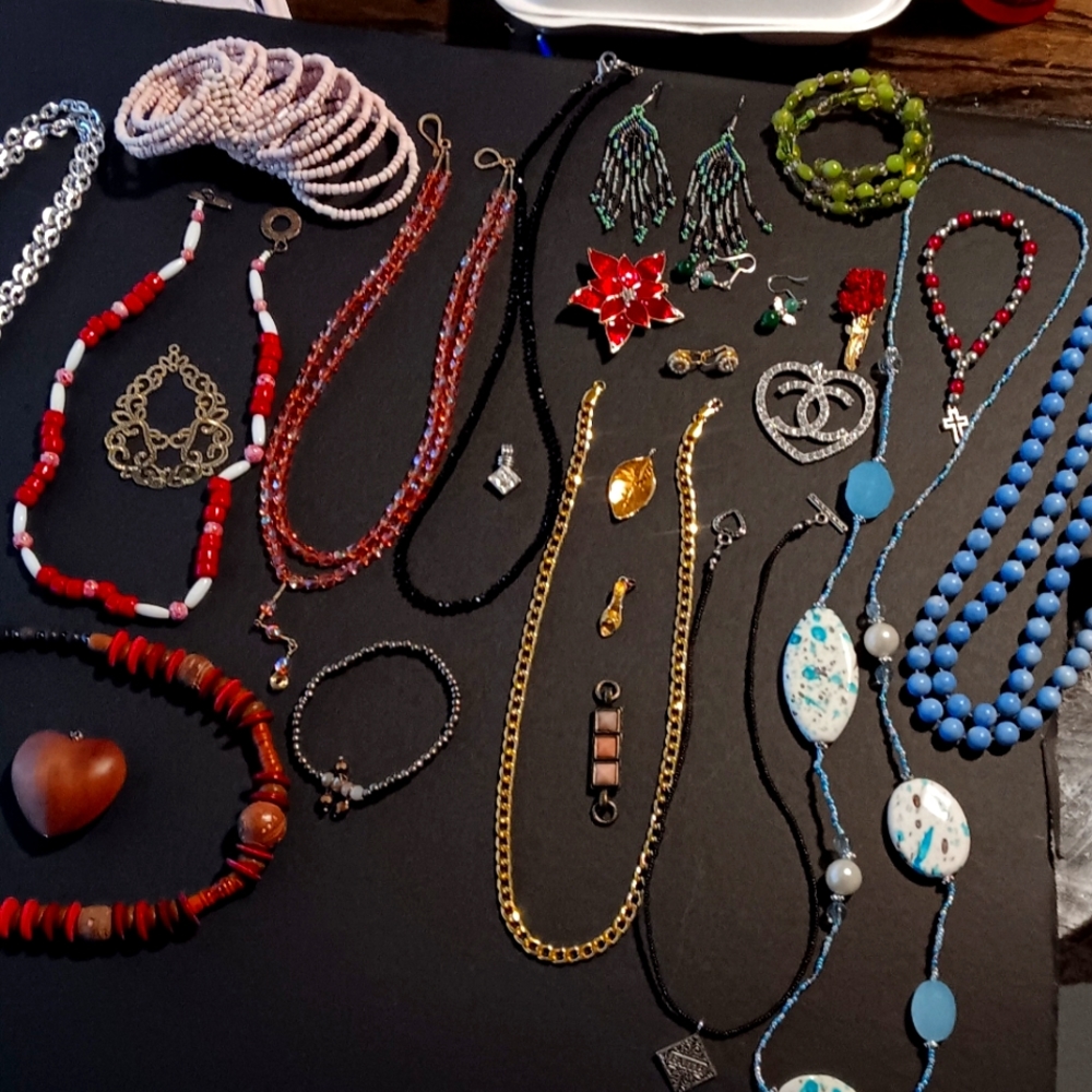 Vintage Jewelry Lot. The whole lot.